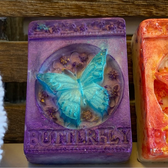 3 Bars, Butterfly Soap Bars, Handmade ( PRICE IS FIRM ) - Picture 4 of 9